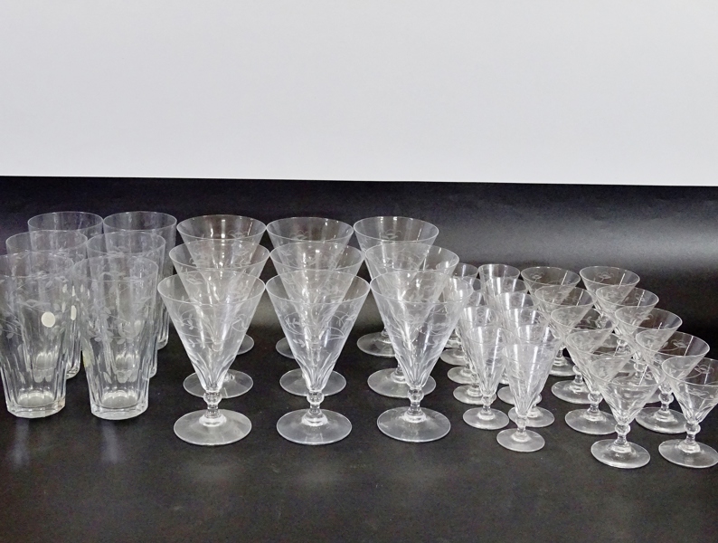 Glasservis, E.G.K. glassliperi Kosta, 1900-tal