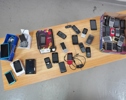 Parti mobiltelefoner, olika fabrikat