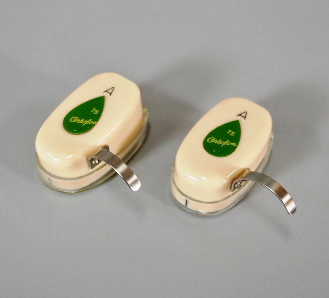 2 st pickuper, Ortofon