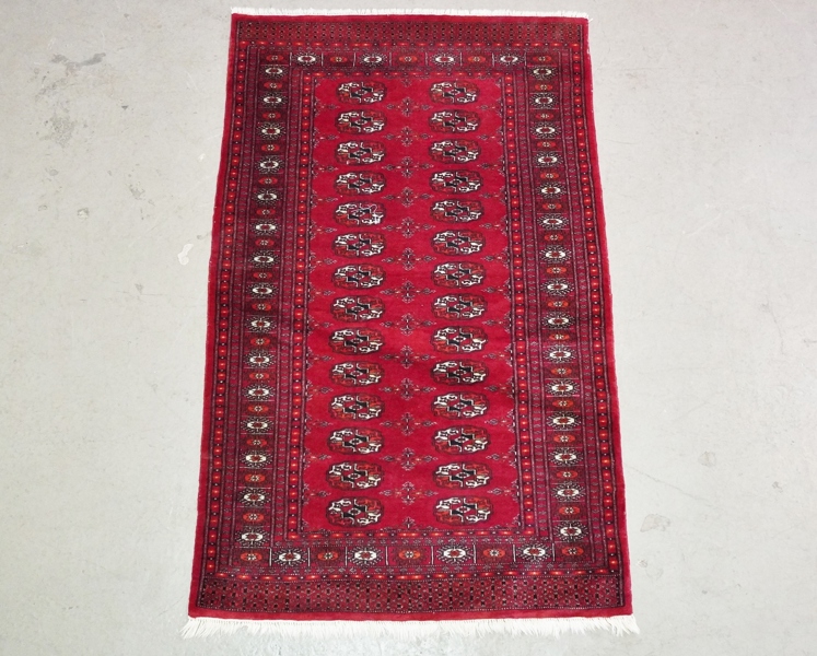 Matta, handknuten, ca 160*98 cm