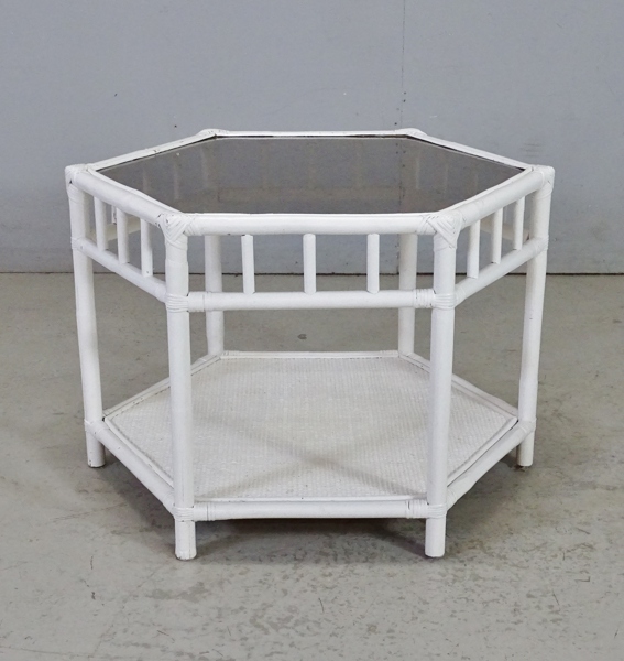 Soffbord, rotting, med glasskiva, 1900-tal