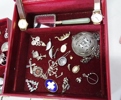 Parti smycke och bijouterier m.m. i smyckeskrin 