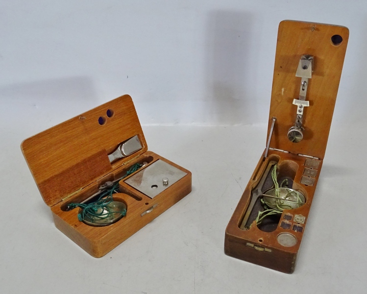 2 st. antika balansvågar, troligen Tyskland