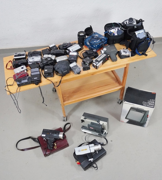 Stort parti kameror & tillbehör