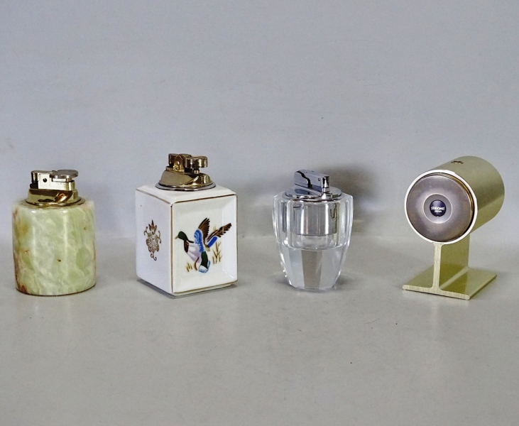 4 st. bordständare, 1900-talets andra hälft