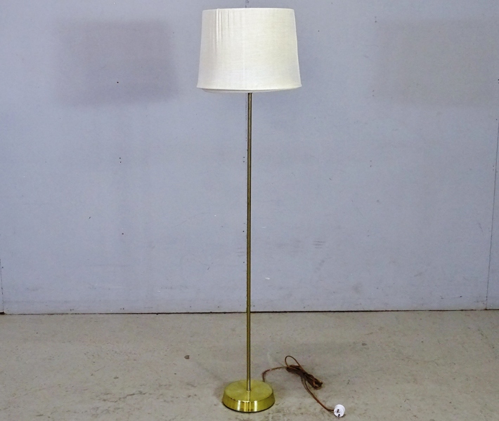 Golvlampa, M. A. E. 1900-talets andra hälft