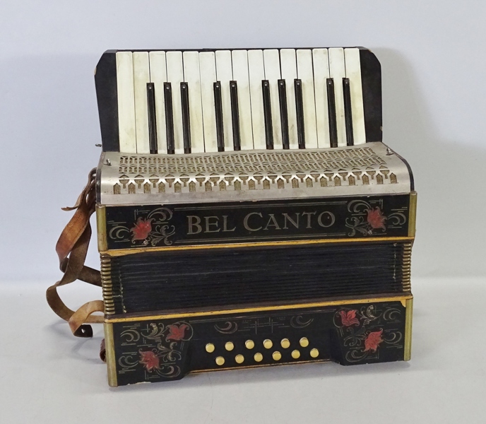 Dragspel, Bel Canto, B.C. Strandqvist, Hälsningborg Sverige, 1900-talets första hälft