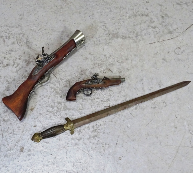 3 st. prydnadsvapen, 1900-tal