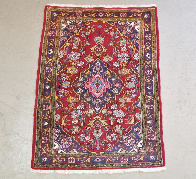 Matta, handknuten, ca 135*100 cm