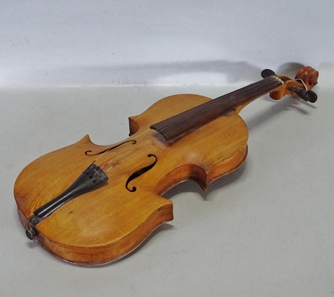 Äldre fiol, 1900-talets första hälft