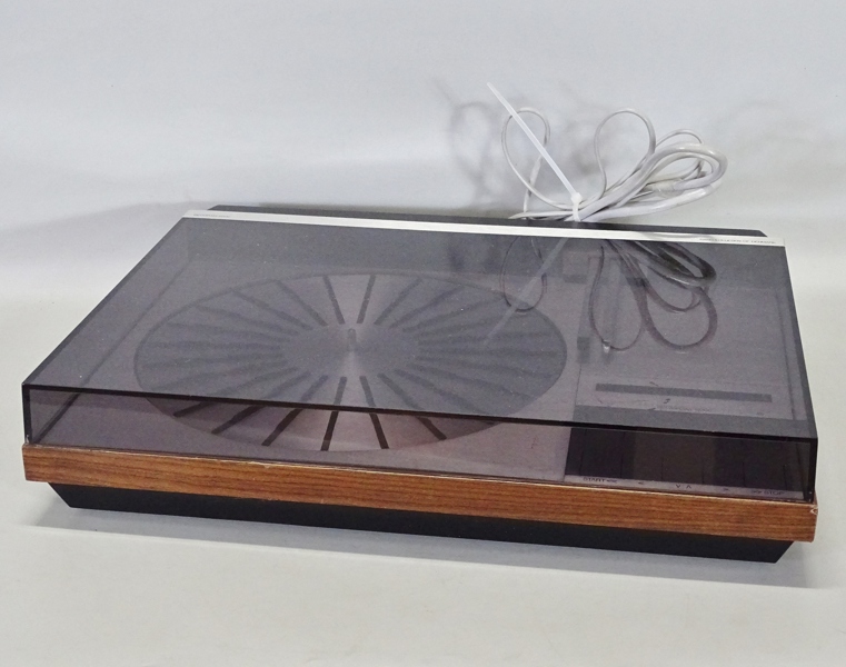Vinylspelare, Bang & Olufsen, Danmark, Beogram 6000