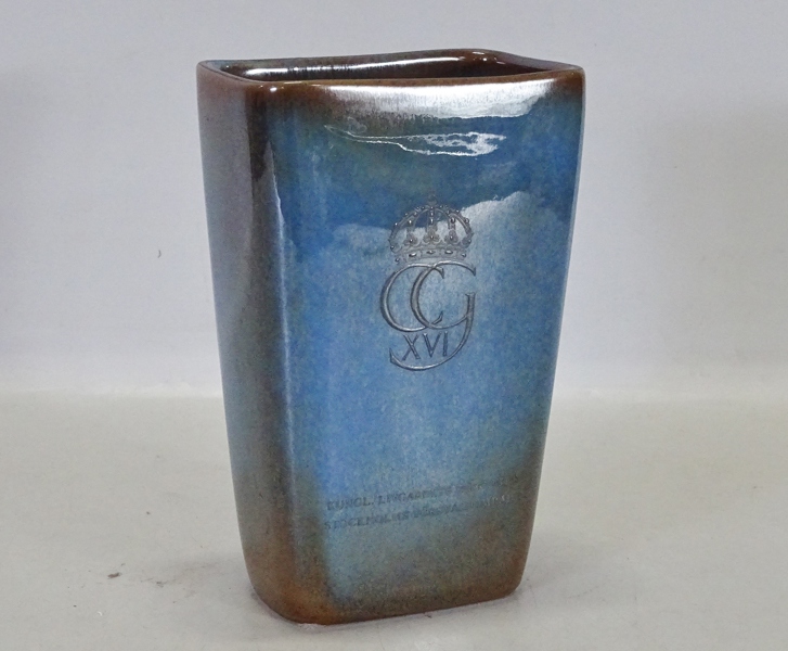 Vas "CG XVI" Wilhelm Kåge, Gustavsberg