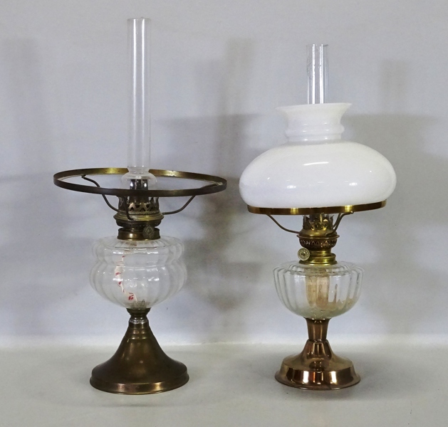 2 st. bordsfotogenlampor, 1900-talets andra hälft