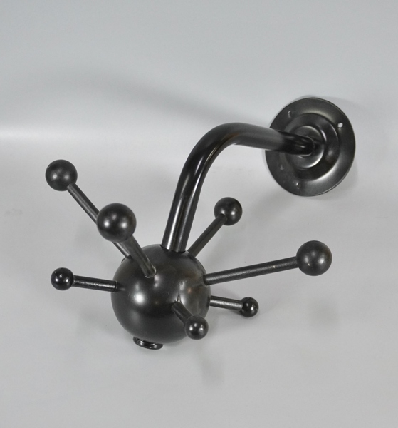 Klädhängare, metall/trä "Sputnik"