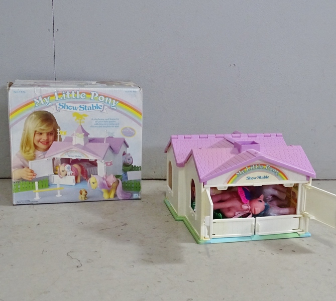 Lekhus "Show Stable" My little Pony, Hasbro, 1900-talets andra hälft