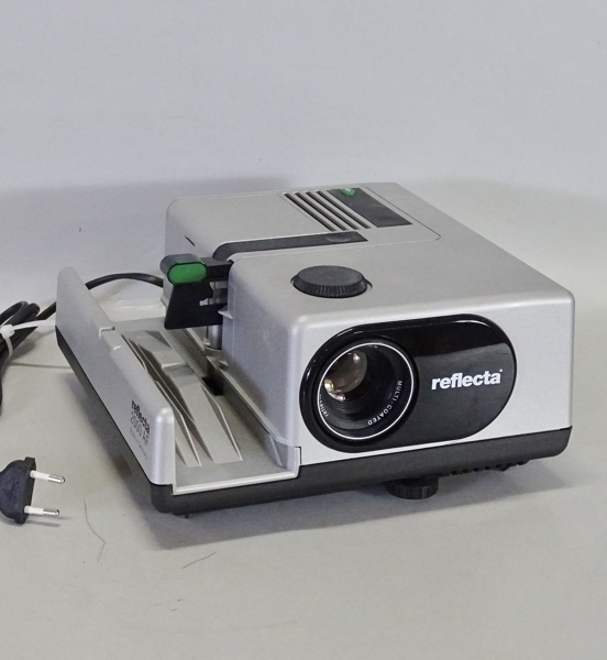 Diabildsprojektor, Reflecta