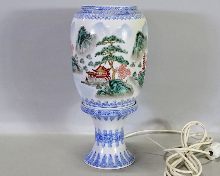 Bordslampa, orientalisk, Kina, 1900-tal