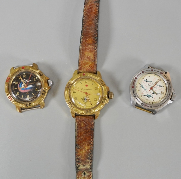 3 st armbandsur, Vostok Komandirskie
